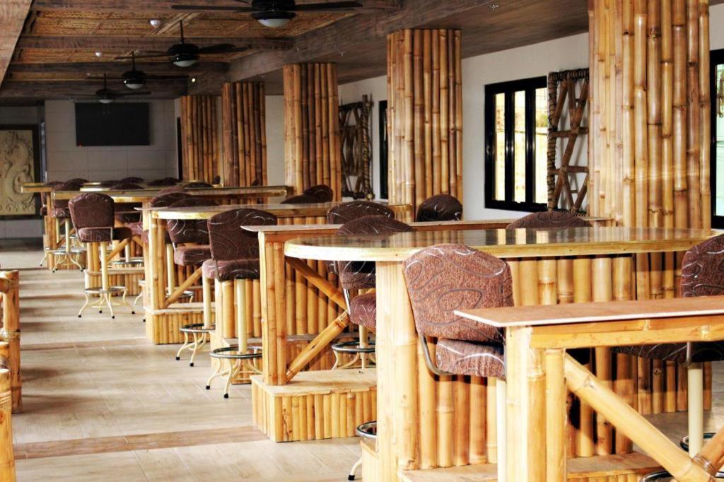 Score Birds Hotel Анхелес Екстер'єр фото