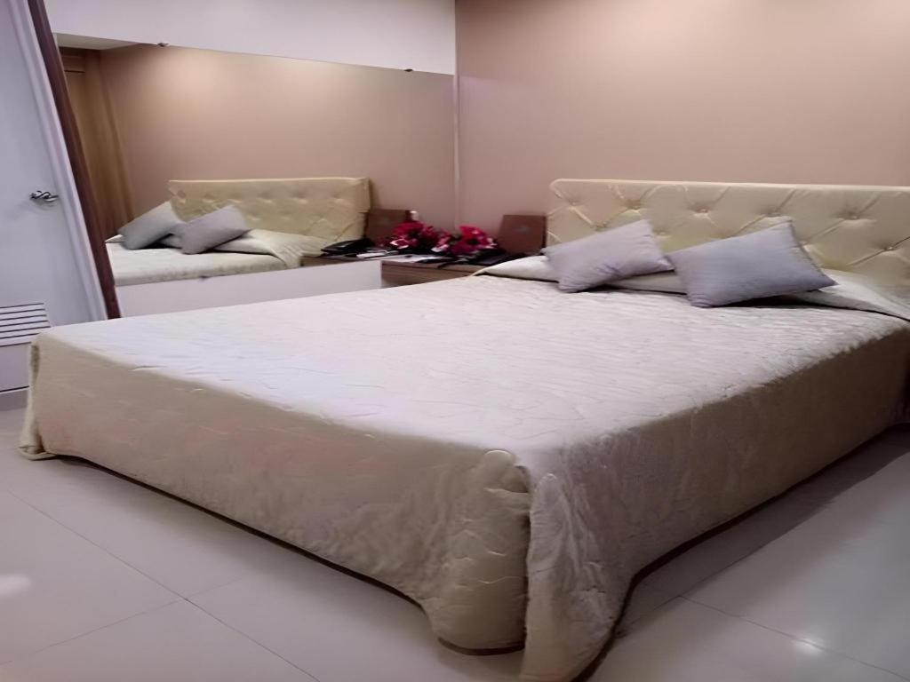 Score Birds Hotel Анхелес Екстер'єр фото