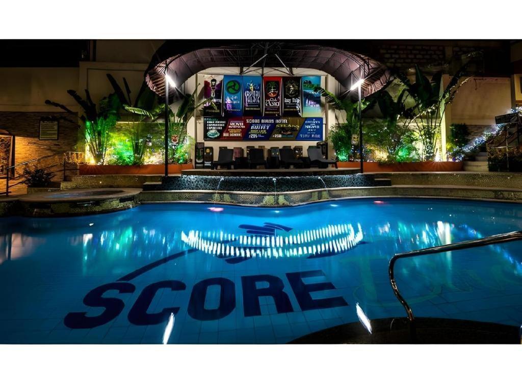 Score Birds Hotel Анхелес Екстер'єр фото