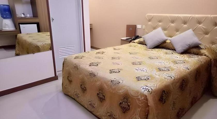 Score Birds Hotel Анхелес Екстер'єр фото